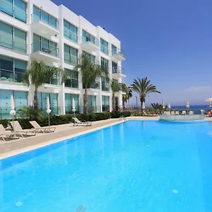 https://coralli-spa-resort-and-residence.protaras-cy-hotels.com