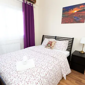 https://lailas-cozy-garden-studio.hotelsatayianapa.com